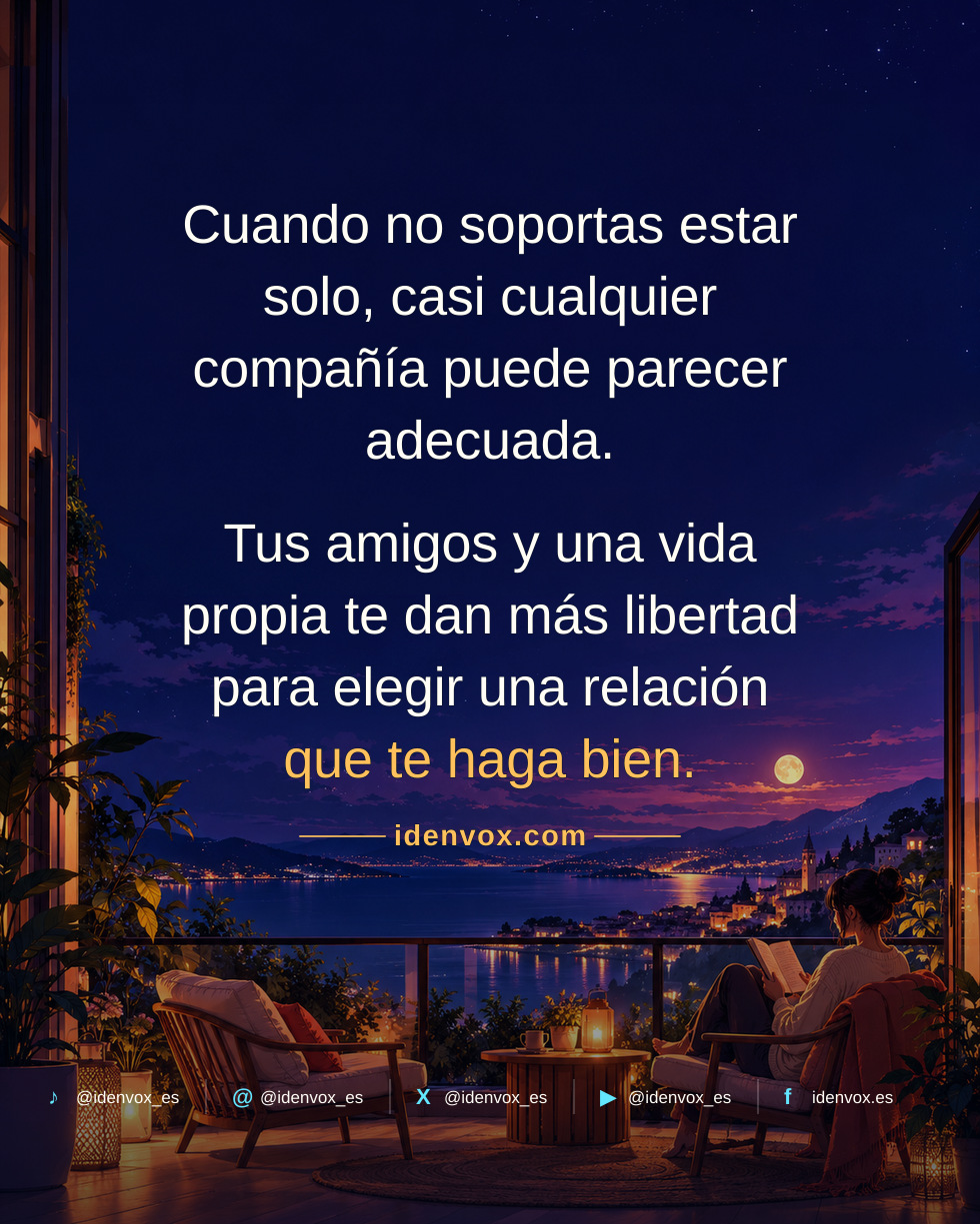 Aprender a estar solo puede ayudarte a elegir mejor a quién amar
